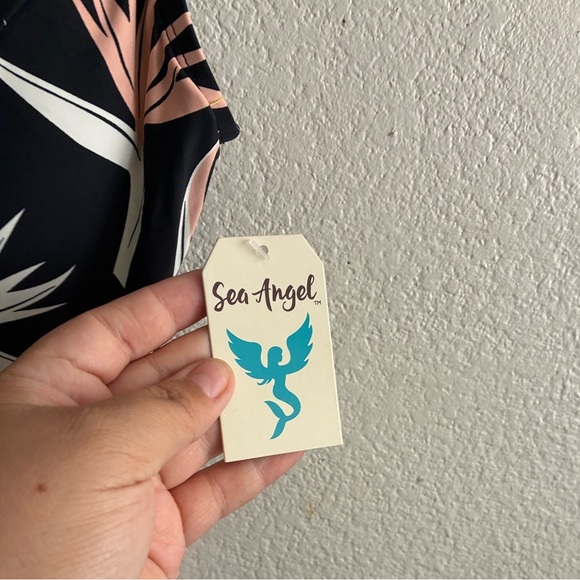 🆕Sea Angel Birds Of Paradise Print Peplum Tankini S🆕 - Picture 7 of 8